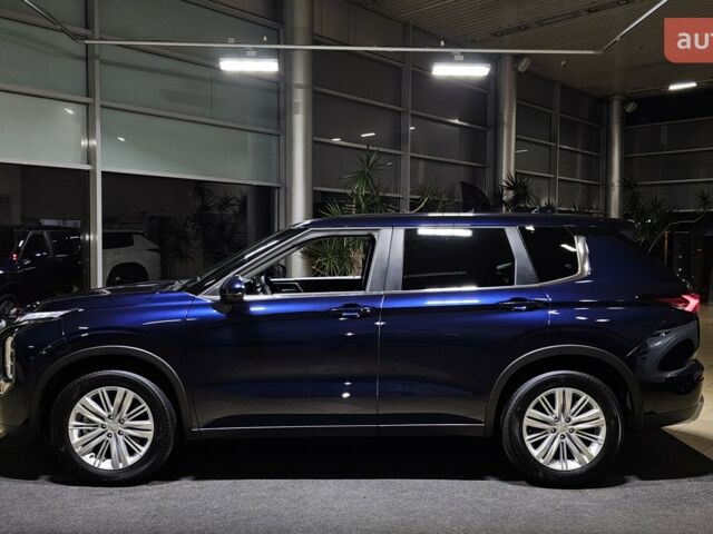 Мицубиси Аутлендер, объемом двигателя 2.49 л и пробегом 0 тыс. км за 36171 $, фото 2 на Automoto.ua