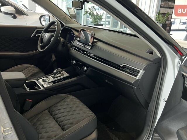 купить новое авто Мицубиси Аутлендер 2025 года от официального дилера Mitsubishi Арма Моторс Мицубиси фото