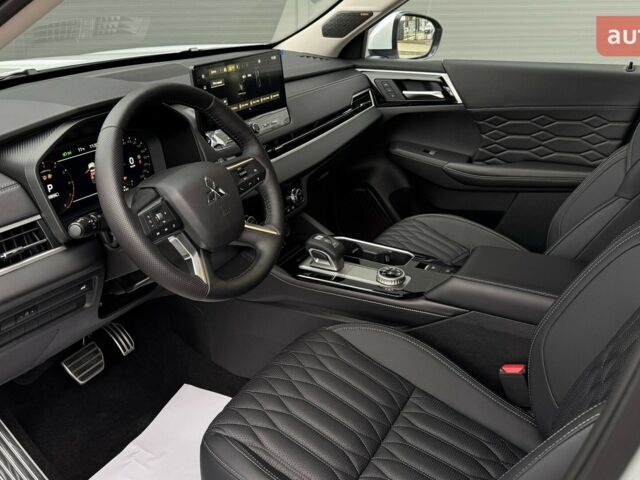 купить новое авто Мицубиси Аутлендер 2025 года от официального дилера Mitsubishi Motors Чернівці Мицубиси фото