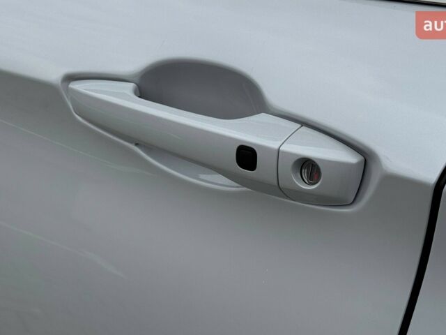 купить новое авто Мицубиси Аутлендер 2025 года от официального дилера Mitsubishi Motors Чернівці Мицубиси фото