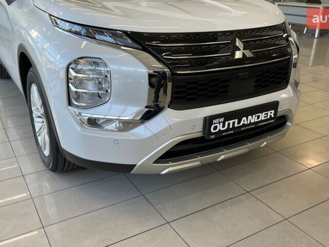 Мицубиси Аутлендер 2025 в Львове на Automoto.ua Мицубиси Аутлендер, объемом двигателя 2.49 л и пробегом 0 тыс. км за 39690 $, фото 3 на Automoto.ua