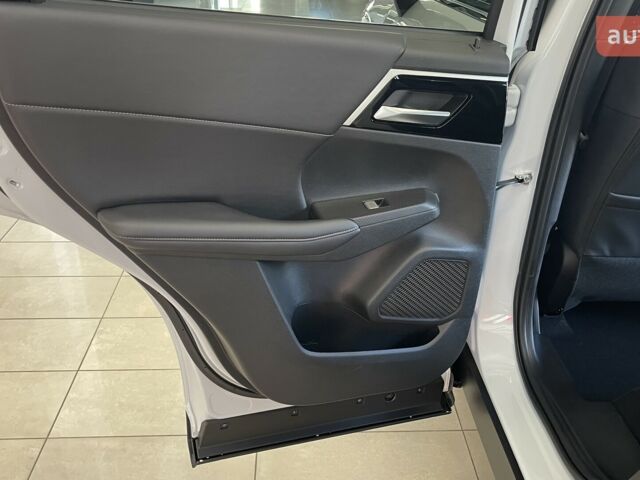 Мицубиси Аутлендер 2025 в Львове на Automoto.ua Мицубиси Аутлендер, объемом двигателя 2.49 л и пробегом 0 тыс. км за 39690 $, фото 34 на Automoto.ua