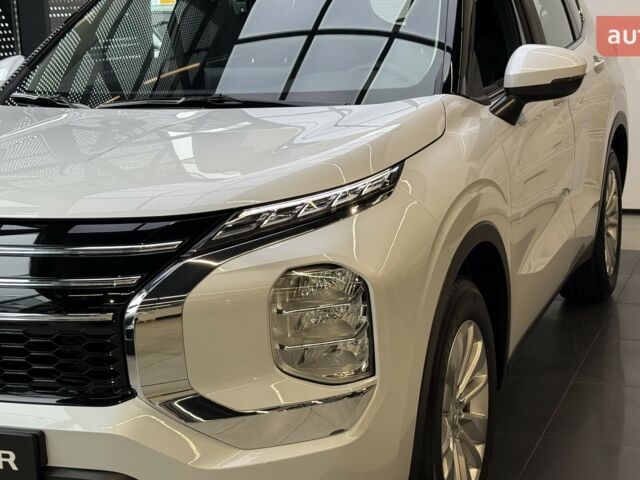 купить новое авто Мицубиси Аутлендер 2025 года от официального дилера АВТОГРАД ОДЕСА MITSUBISHI Мицубиси фото