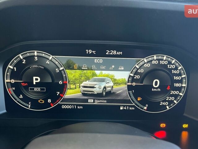 Мицубиси Аутлендер 2025 в Львове на Automoto.ua Мицубиси Аутлендер, объемом двигателя 2.49 л и пробегом 0 тыс. км за 39690 $, фото 23 на Automoto.ua