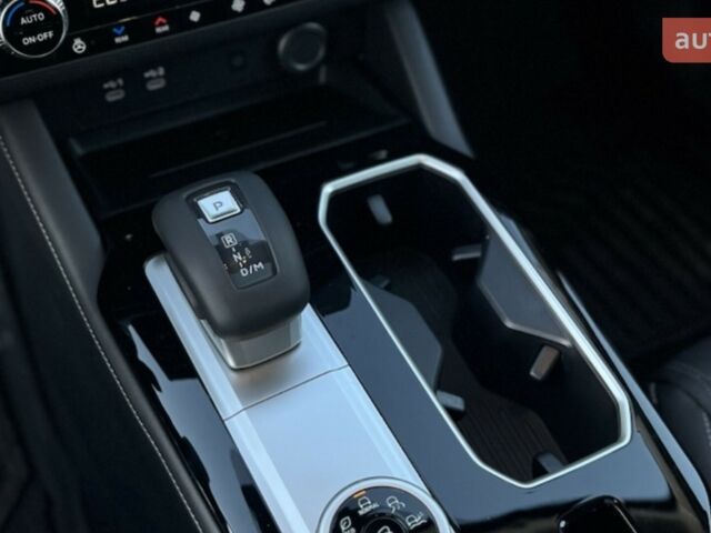 Мицубиси Аутлендер, объемом двигателя 2.49 л и пробегом 0 тыс. км за 43681 $, фото 17 на Automoto.ua