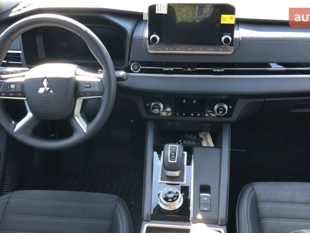 Міцубісі Аутлендер, об'ємом двигуна 2.49 л та пробігом 0 тис. км за 38037 $, фото 10 на Automoto.ua