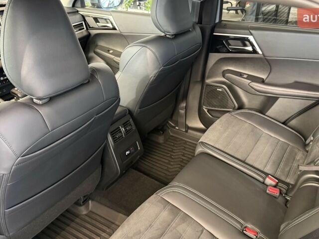 купить новое авто Мицубиси Аутлендер 2025 года от официального дилера Автоцентр AUTO.RIA Мицубиси фото