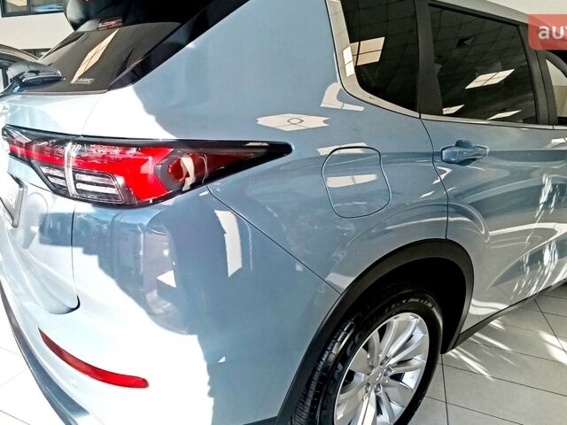 Міцубісі Аутлендер, об'ємом двигуна 2.49 л та пробігом 0 тис. км за 39643 $, фото 4 на Automoto.ua