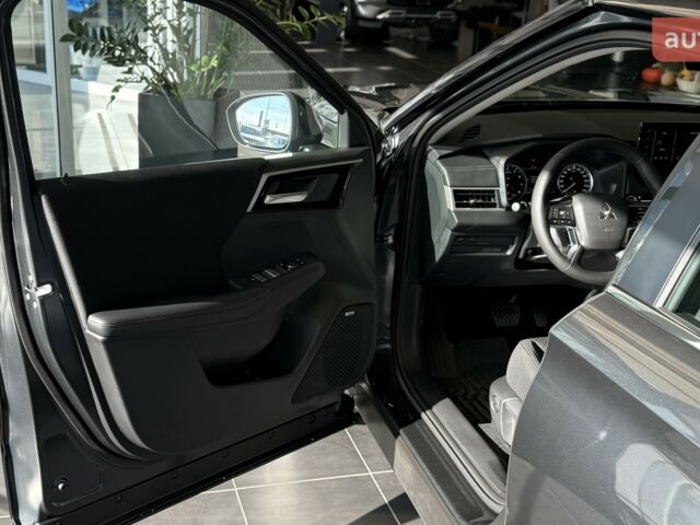 купить новое авто Мицубиси Аутлендер 2025 года от официального дилера Автоцентр AUTO.RIA Мицубиси фото