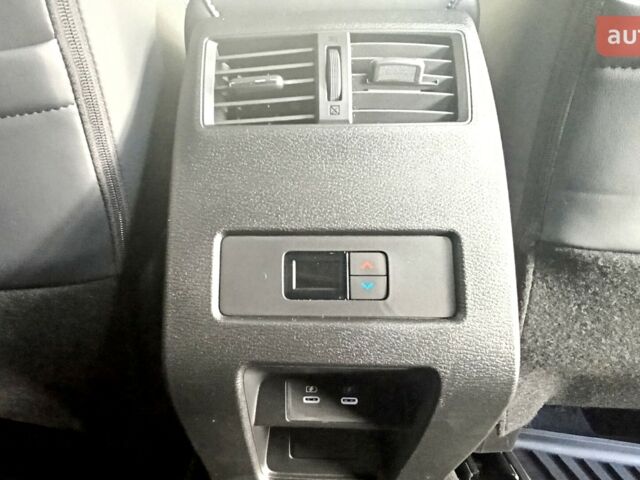 Міцубісі Аутлендер, об'ємом двигуна 2.49 л та пробігом 0 тис. км за 39643 $, фото 17 на Automoto.ua