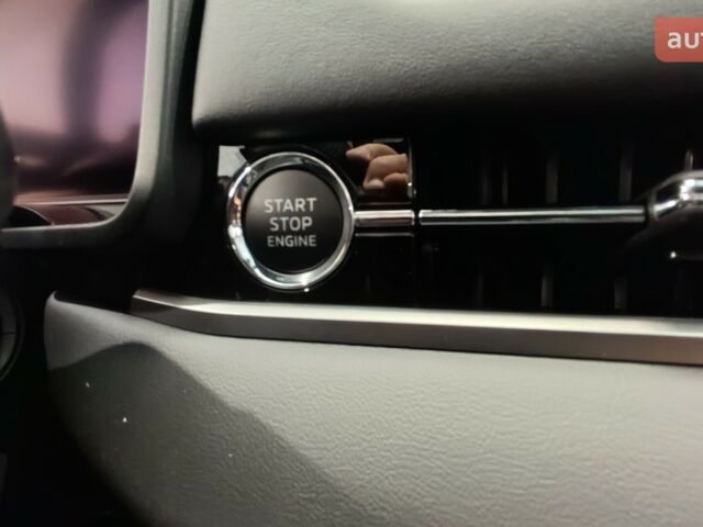 Мицубиси Аутлендер, объемом двигателя 2.49 л и пробегом 0 тыс. км за 44003 $, фото 25 на Automoto.ua