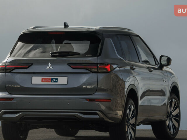 купити нове авто Міцубісі Аутлендер 2025 року від офіційного дилера ВТ МОТОРС Міцубісі фото