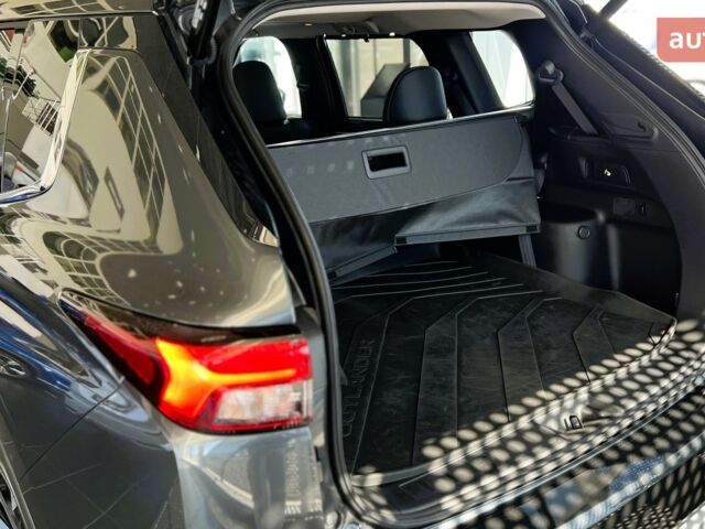 Мицубиси Аутлендер 2025 года купить новое авто Мицубиси Аутлендер 2025 года от официального дилера Автоцентр AUTO.RIA Мицубиси фото