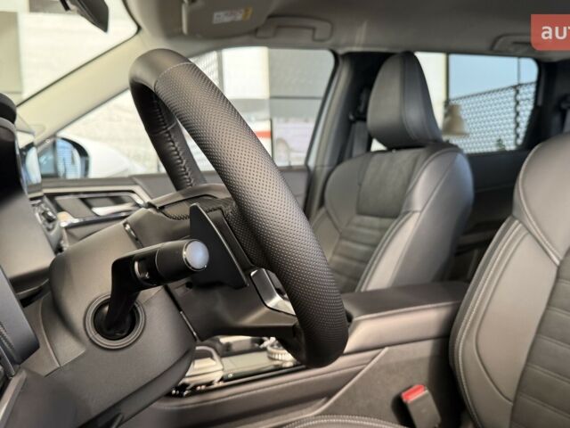 купить новое авто Мицубиси Аутлендер 2025 года от официального дилера Автоцентр AUTO.RIA Мицубиси фото