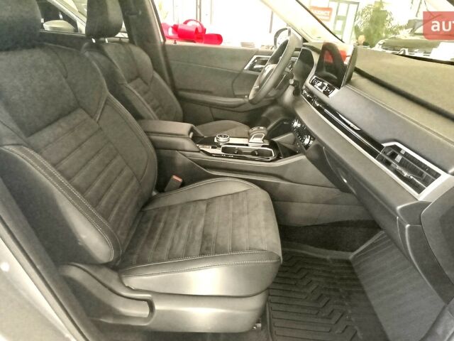 Міцубісі Аутлендер, об'ємом двигуна 2.49 л та пробігом 0 тис. км за 39643 $, фото 15 на Automoto.ua