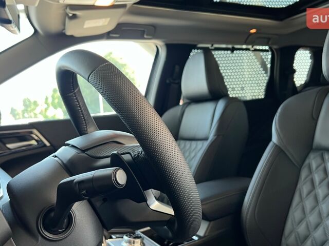 Мицубиси Аутлендер 2025 года купить новое авто Мицубиси Аутлендер 2025 года от официального дилера Автоцентр AUTO.RIA Мицубиси фото