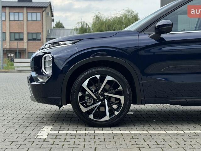 купить новое авто Мицубиси Аутлендер 2025 года от официального дилера Mitsubishi Motors Чернівці Мицубиси фото