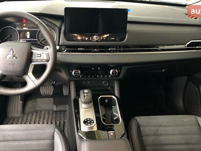 Мицубиси Аутлендер, объемом двигателя 2.49 л и пробегом 0 тыс. км за 39633 $, фото 9 на Automoto.ua