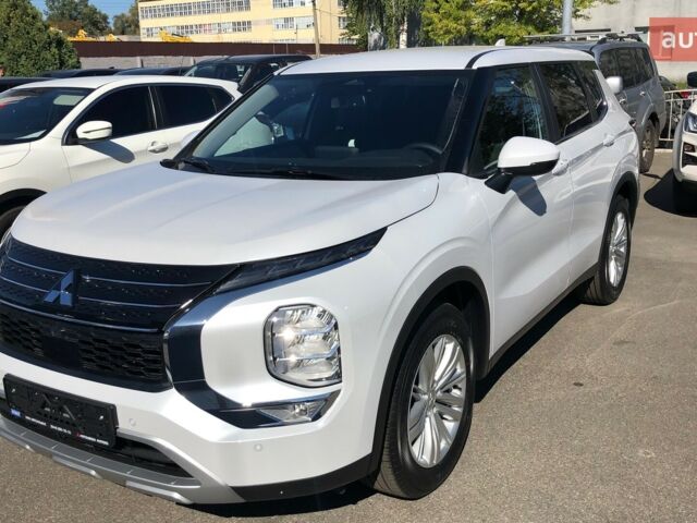 Міцубісі Аутлендер, об'ємом двигуна 2.49 л та пробігом 0 тис. км за 38037 $, фото 1 на Automoto.ua