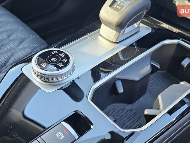 Мицубиси Аутлендер, объемом двигателя 2.49 л и пробегом 0 тыс. км за 44024 $, фото 25 на Automoto.ua