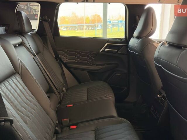 купить новое авто Мицубиси Аутлендер 2025 года от официального дилера Mitsubishi "Аеліта" Мицубиси фото