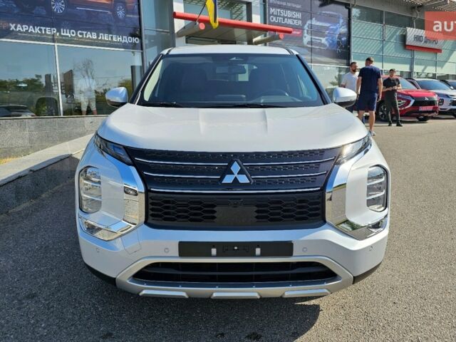 Міцубісі Аутлендер 2025 у Дніпро (Дніпропетровську) на Automoto.ua Міцубісі Аутлендер, об'ємом двигуна 2.49 л та пробігом 0 тис. км за 37548 $, фото 3 на Automoto.ua