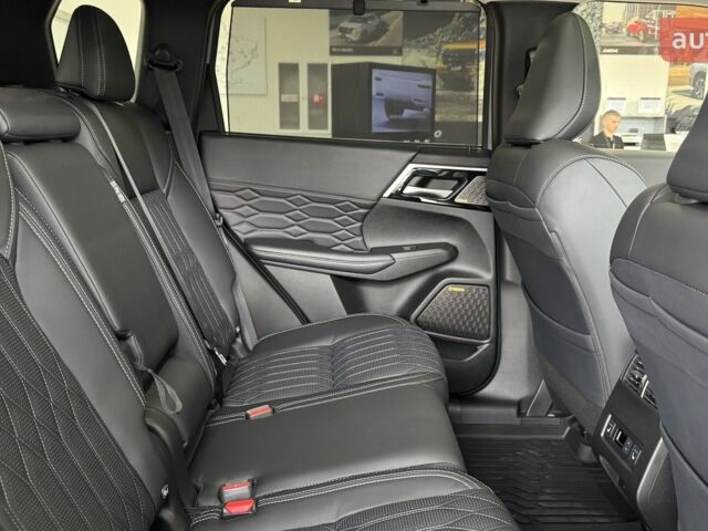 Мицубиси Аутлендер, объемом двигателя 2.49 л и пробегом 0 тыс. км за 44076 $, фото 38 на Automoto.ua