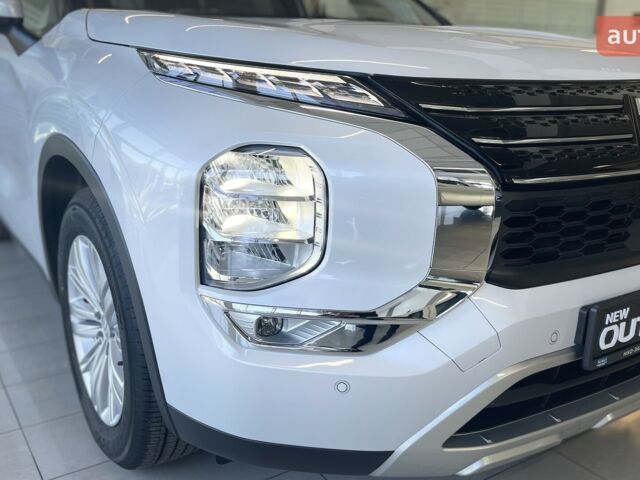 Мицубиси Аутлендер 2025 в Львове на Automoto.ua Мицубиси Аутлендер, объемом двигателя 2.49 л и пробегом 0 тыс. км за 39690 $, фото 4 на Automoto.ua