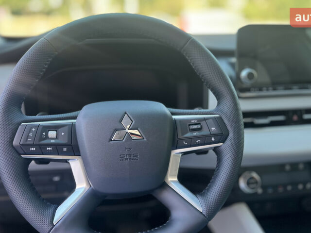 купить новое авто Мицубиси Аутлендер 2025 года от официального дилера Автомир Мицубиси фото