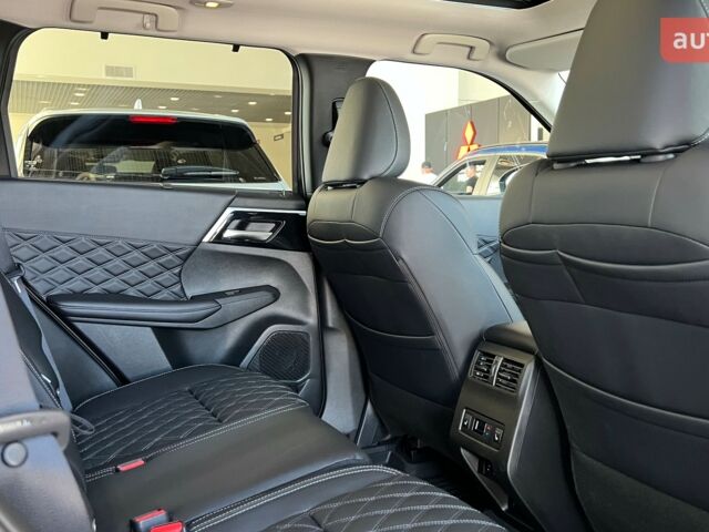 Мицубиси Аутлендер 2025 года купить новое авто Мицубиси Аутлендер 2025 года от официального дилера Автоцентр AUTO.RIA Мицубиси фото