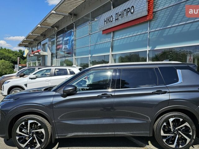 Міцубісі Аутлендер, об'ємом двигуна 2.49 л та пробігом 0 тис. км за 42462 $, фото 2 на Automoto.ua