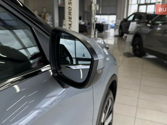 Мицубиси Аутлендер, объемом двигателя 2.49 л и пробегом 0 тыс. км за 44076 $, фото 16 на Automoto.ua