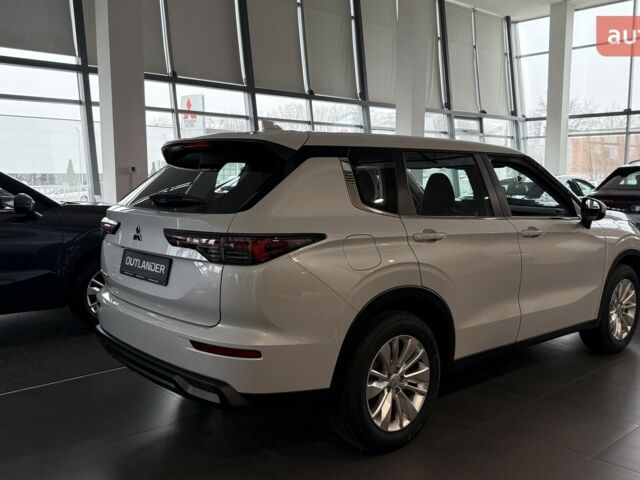 Мицубиси Аутлендер, объемом двигателя 2.49 л и пробегом 0 тыс. км за 34296 $, фото 5 на Automoto.ua