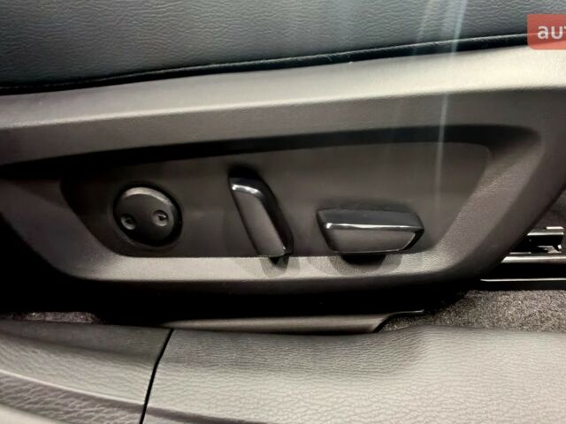 Мицубиси Аутлендер, объемом двигателя 2.49 л и пробегом 0 тыс. км за 44003 $, фото 12 на Automoto.ua