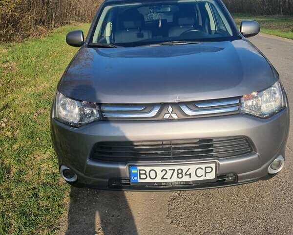 Сірий Міцубісі Аутлендер, об'ємом двигуна 2.4 л та пробігом 145 тис. км за 12900 $, фото 9 на Automoto.ua