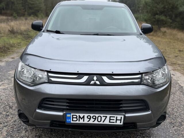 Серый Мицубиси Аутлендер, объемом двигателя 2.4 л и пробегом 150 тыс. км за 10900 $, фото 6 на Automoto.ua
