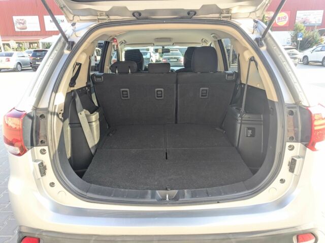 Серый Мицубиси Аутлендер, объемом двигателя 2.4 л и пробегом 142 тыс. км за 15999 $, фото 12 на Automoto.ua