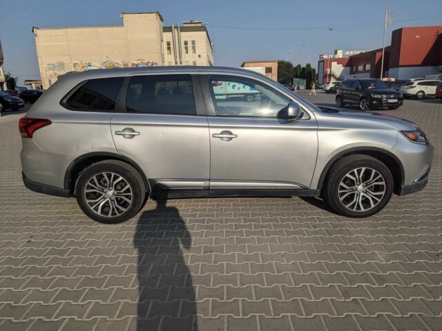 Серый Мицубиси Аутлендер, объемом двигателя 2.4 л и пробегом 142 тыс. км за 15999 $, фото 3 на Automoto.ua