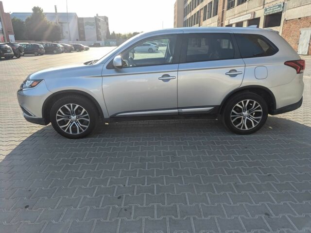 Серый Мицубиси Аутлендер, объемом двигателя 2.4 л и пробегом 142 тыс. км за 15999 $, фото 5 на Automoto.ua