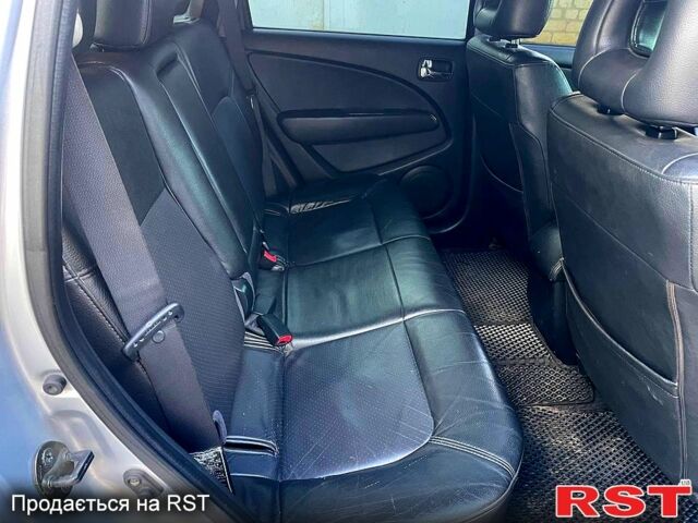 Сірий Міцубісі Аутлендер, об'ємом двигуна 2 л та пробігом 333 тис. км за 4850 $, фото 10 на Automoto.ua