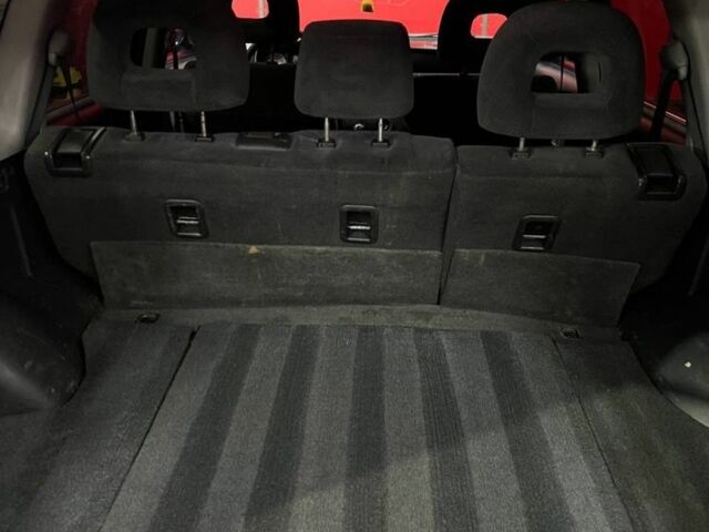 Серый Мицубиси Аутлендер, объемом двигателя 0 л и пробегом 400 тыс. км за 2500 $, фото 7 на Automoto.ua