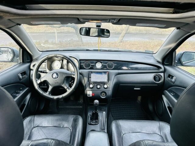 Сірий Міцубісі Аутлендер, об'ємом двигуна 2 л та пробігом 280 тис. км за 3500 $, фото 13 на Automoto.ua