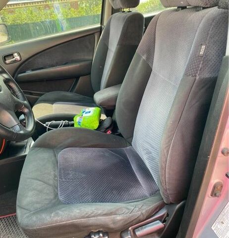 Сірий Міцубісі Аутлендер, об'ємом двигуна 2.4 л та пробігом 285 тис. км за 4400 $, фото 3 на Automoto.ua