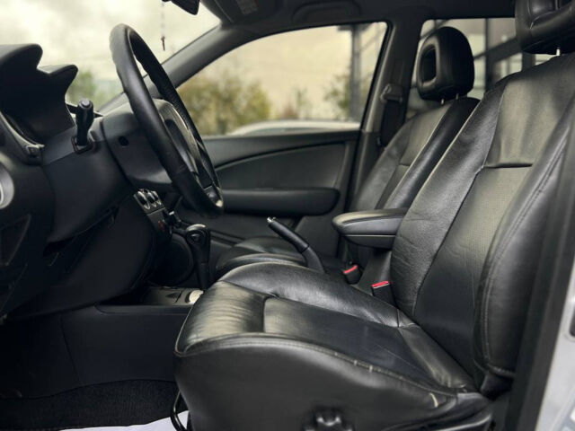 Сірий Міцубісі Аутлендер, об'ємом двигуна 2.4 л та пробігом 240 тис. км за 6700 $, фото 8 на Automoto.ua