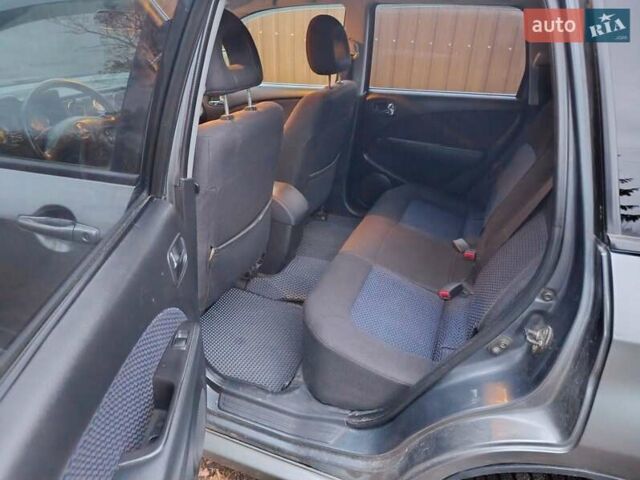Мицубиси Аутлендер 2003 в Миргороде на Automoto.ua Серый Мицубиси Аутлендер, объемом двигателя 2 л и пробегом 354 тыс. км за 5000 $, фото 7 на Automoto.ua