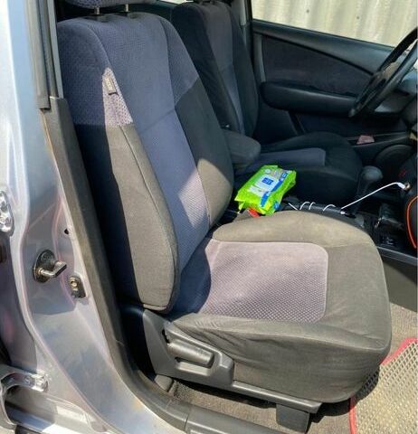 Сірий Міцубісі Аутлендер, об'ємом двигуна 2.4 л та пробігом 285 тис. км за 4400 $, фото 4 на Automoto.ua