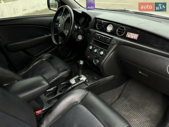 Сірий Міцубісі Аутлендер, об'ємом двигуна 2.38 л та пробігом 252 тис. км за 5400 $, фото 8 на Automoto.ua