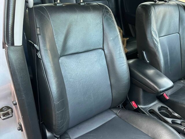 Серый Мицубиси Аутлендер, объемом двигателя 2.4 л и пробегом 221 тыс. км за 5550 $, фото 11 на Automoto.ua