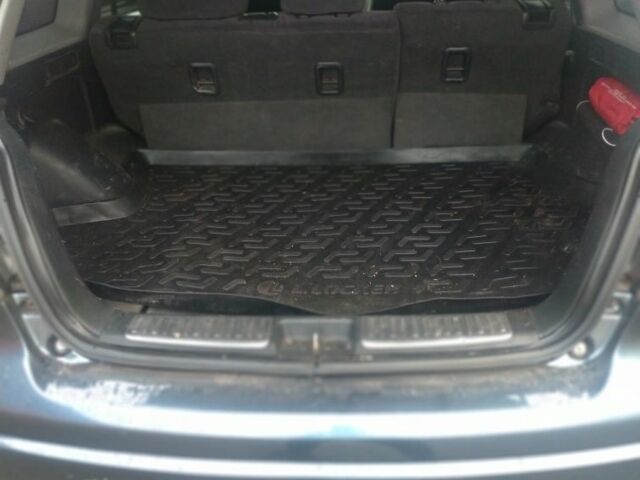 Серый Мицубиси Аутлендер, объемом двигателя 2.4 л и пробегом 286 тыс. км за 7400 $, фото 6 на Automoto.ua