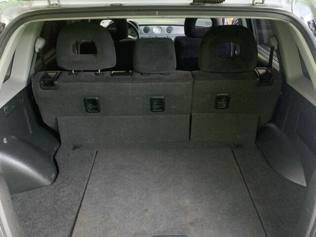 Серый Мицубиси Аутлендер, объемом двигателя 2.4 л и пробегом 229 тыс. км за 4850 $, фото 5 на Automoto.ua